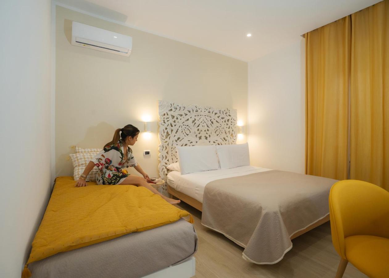 B&B Oasi Rooms 아그로폴리 외부 사진